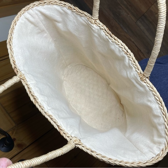 Rainbow Striped Woven Straw Beach Tote Bag - Picture 3 of 3